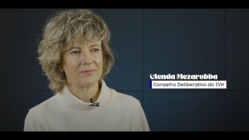 Entrevista com Glenda Mezarobba